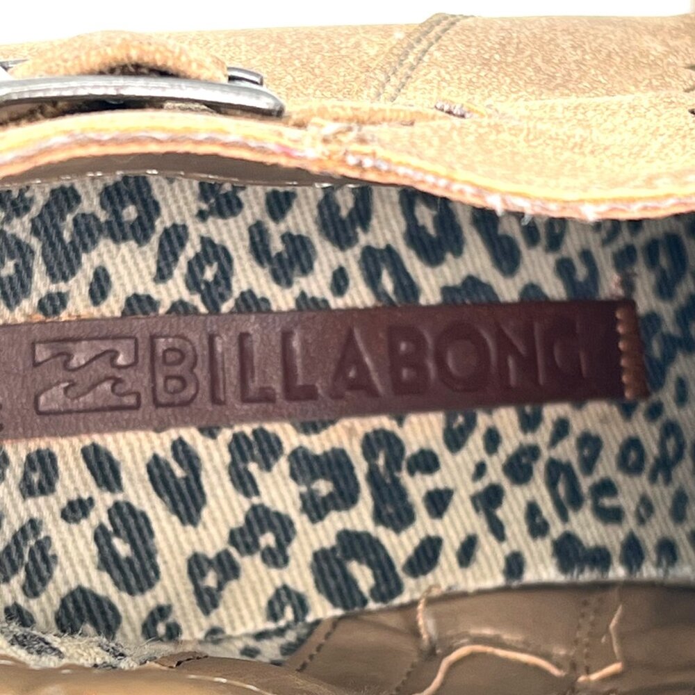 Billabong Womens Taupe Faux Suede Ankle Boots Size 9 Zipper Closure Braid Buckle - Picture 4 of 14
